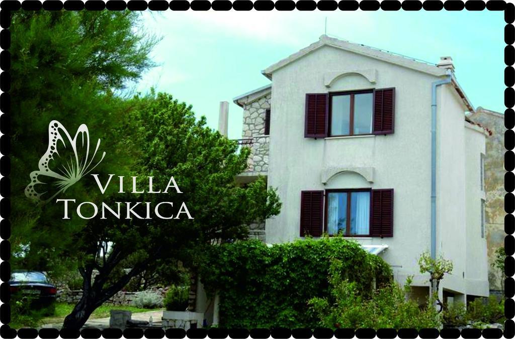 Butterfly Holiday Home Tonkica Betina  Εξωτερικό φωτογραφία